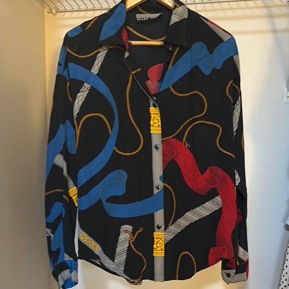 Ellen Tracy  Vintage Silk Women's Black Shirt with Blue and Red Accents - Picture 1 of 5